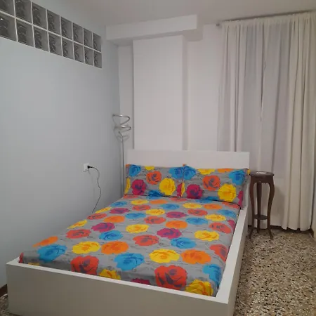 Veneziacentopercento La Forcola Apartment, Next To Rialto Bridge Venecia